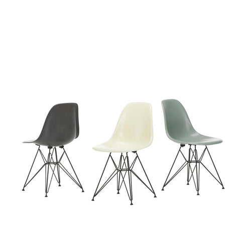 Cadeira Eames DSR em Fibra de Vidro / Base Preta